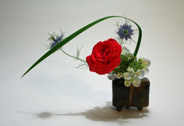 Экибана и роза