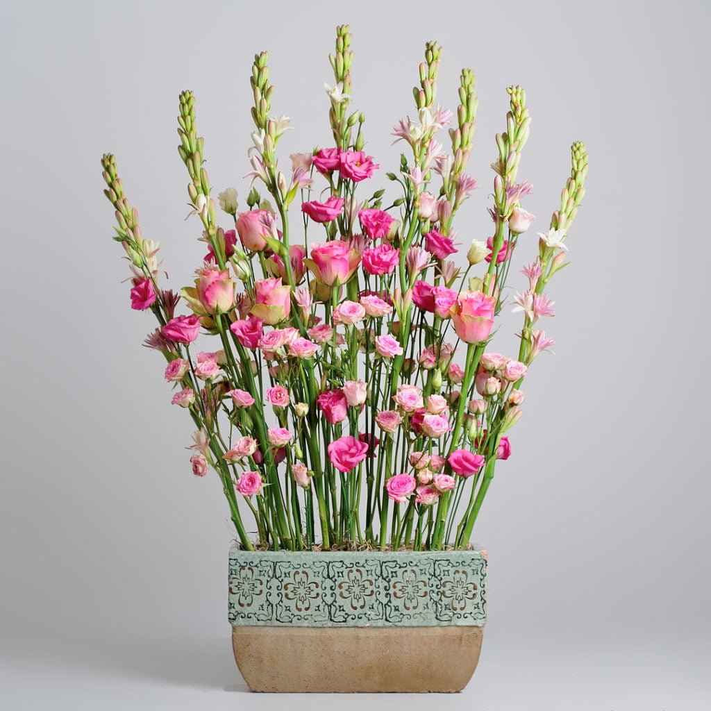 Композиция . Работа студента курса "Флорист - дизайнер".