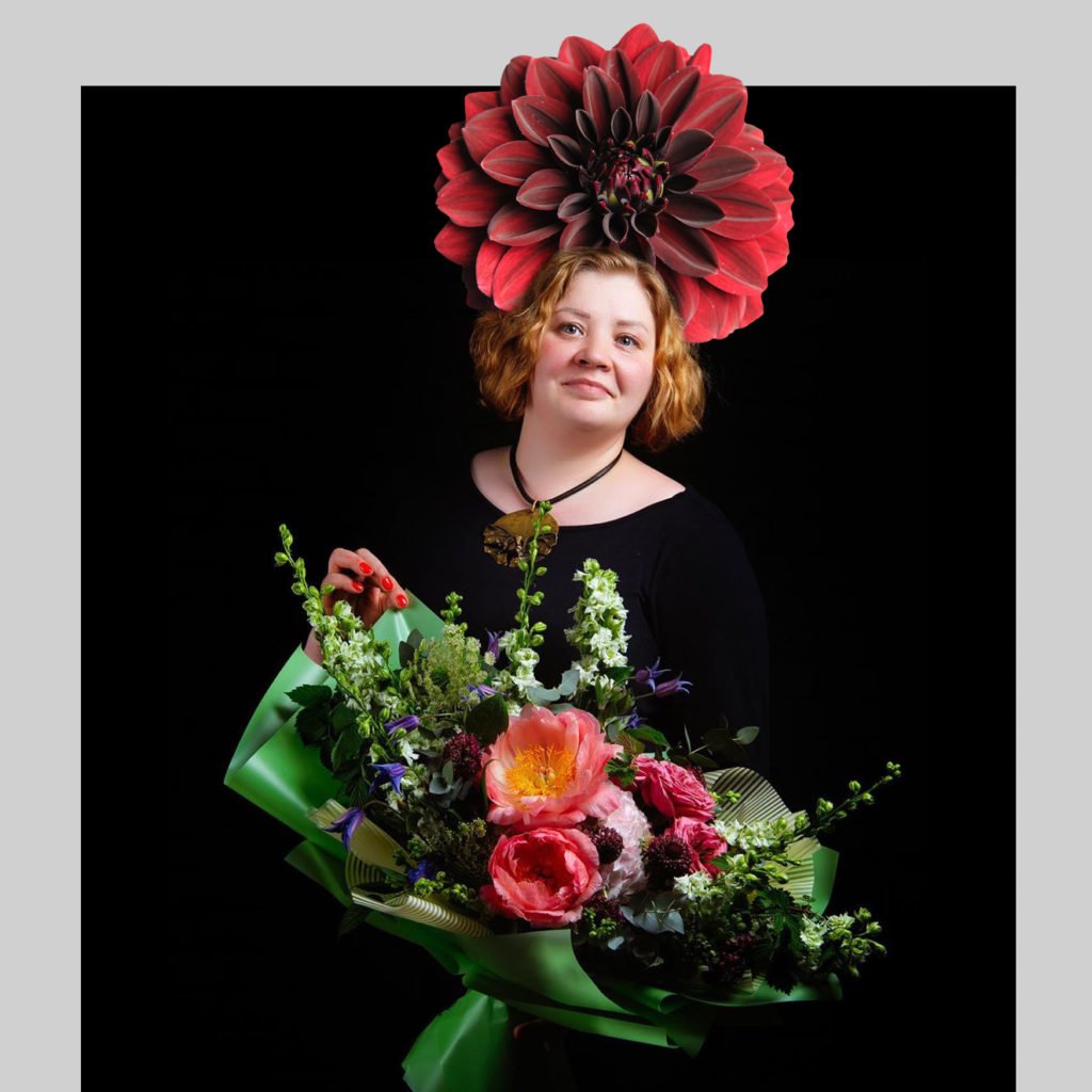Флористические маски для сториз Казанской школы флористики Kazanflowerschool Фото @havikozoki
