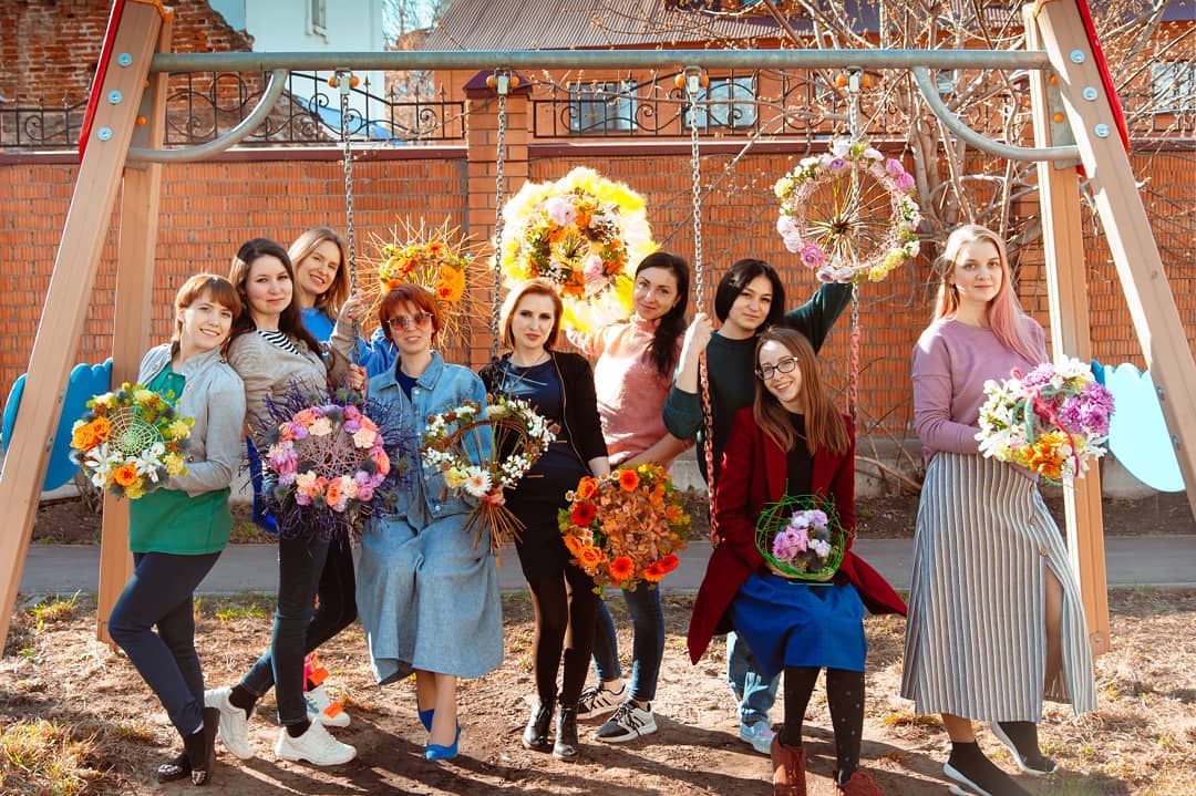 Флористы выпускники Kazan Flower School