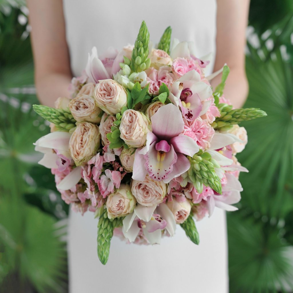 Обучение свадебным букетам! Курсы флористики для начинающих!