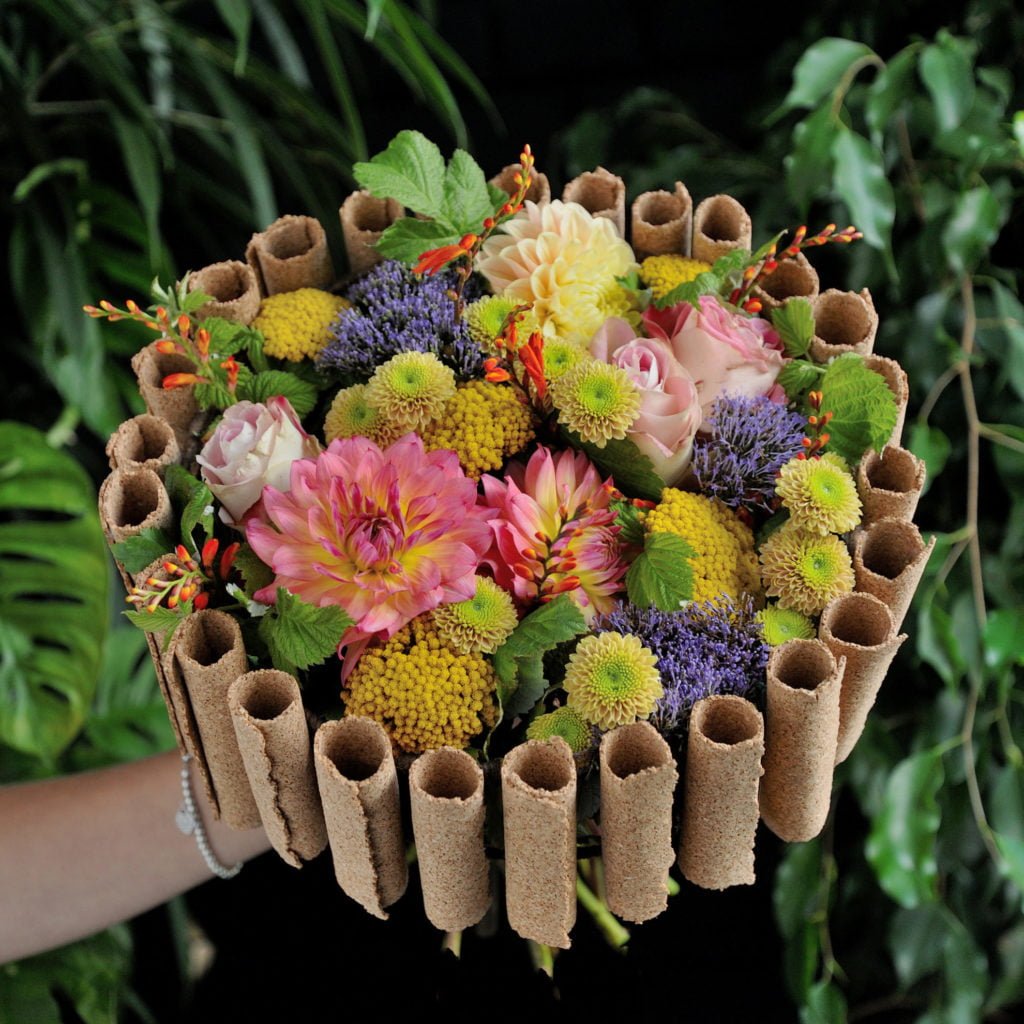 Каркасный осенний букет. Студента Казанской школы флористики!