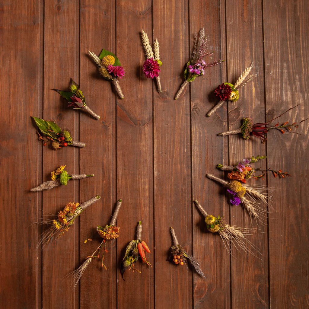 Бутоньерки